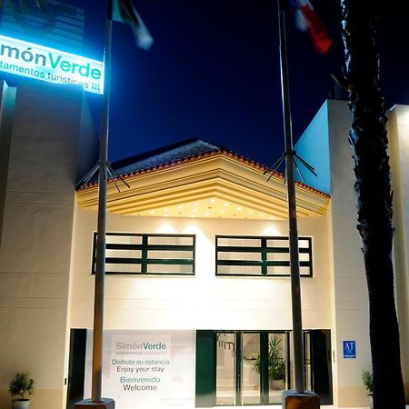 Hospedium Hotel Apartamentos Simon Verde Mairena del Aljarafe Ngoại thất bức ảnh