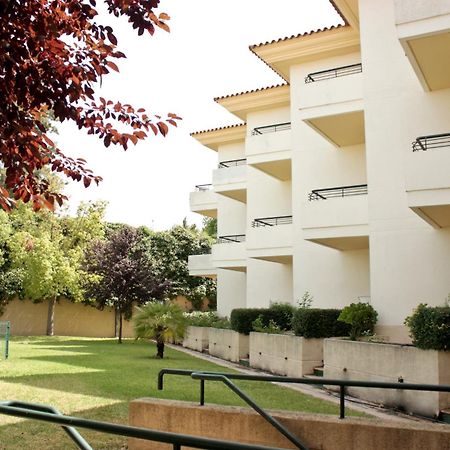 Hospedium Hotel Apartamentos Simon Verde Mairena del Aljarafe Ngoại thất bức ảnh