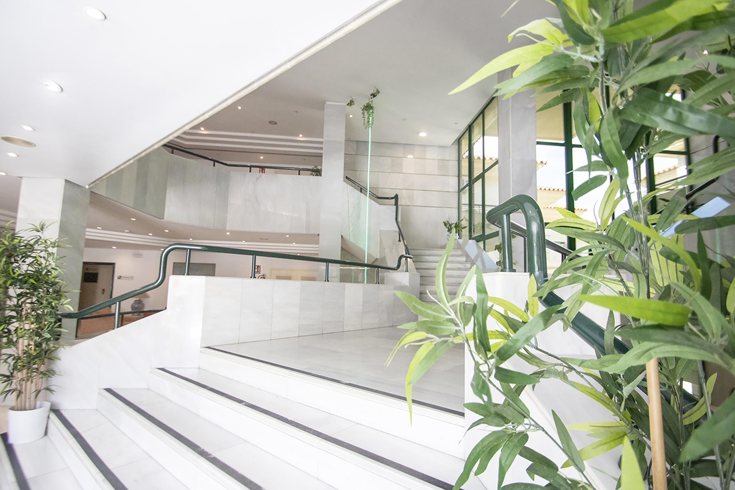 Hospedium Hotel Apartamentos Simon Verde Mairena del Aljarafe Ngoại thất bức ảnh