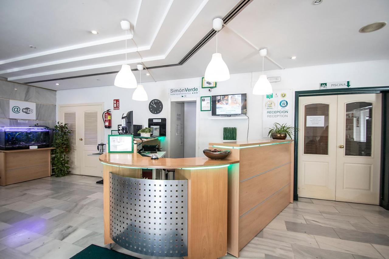 Hospedium Hotel Apartamentos Simon Verde Mairena del Aljarafe Ngoại thất bức ảnh